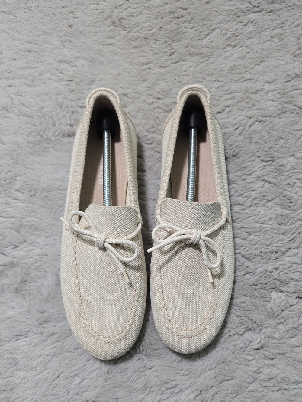 Rothy's The Boat Shoe knit bow in a neutral beige or sand color size 10.5